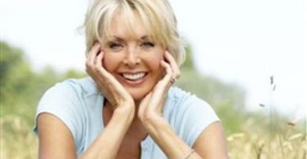 3 أطعمة لزيادة الرغبة الجنسية في سن اليأس