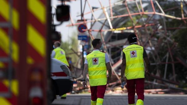 قتيلان وعدة جرحى في حادث انهيار مبنى مدرسة قيد البناء ببلجيكا(فيديو)