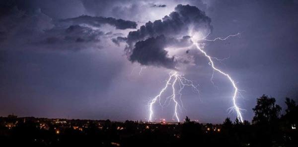 نشرة إنذارية جديدة: عواصف قوية ستضرب عدة مناطق مغربية بدءا من منتصف الليل