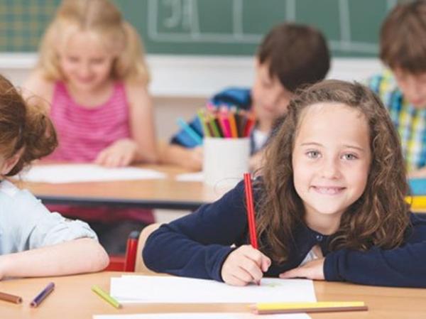 التغذية الصحية للأطفال استعداداً للاختبارات المدرسية