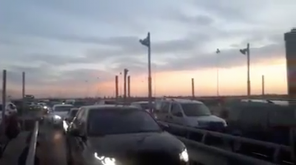 صفوف طويلة من السيارات بأوطوروت برشيد بسبب تعطل نظام"جواز"