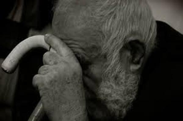 مارتيل : شيخ يتعرض لضرب مبرح من طرف مخمور لأنه نصحه بالتوبة