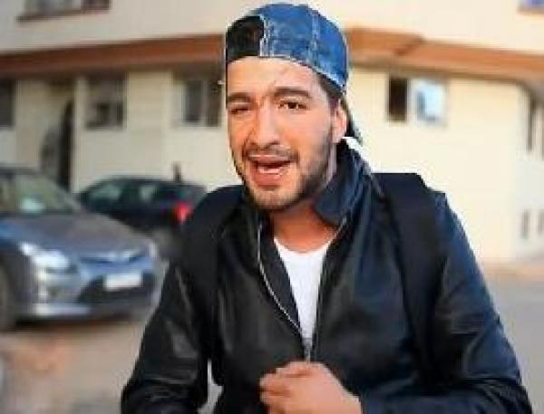 أنا شفار و هادي حياتي 