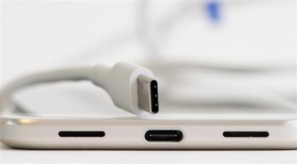 قبل شراء كابل USB-C يلزم التحقق من غرض الاستخدام