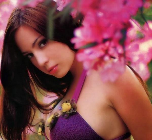 صفات تحبب الرجل في المرأة