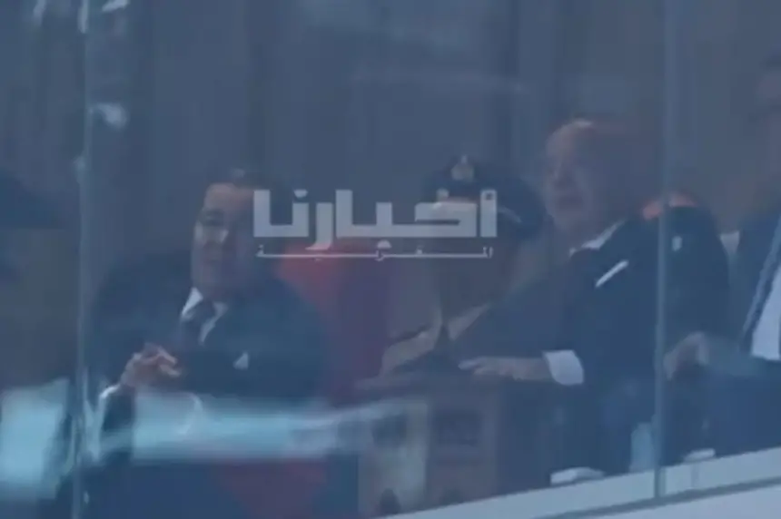 الأمير مولاي رشيد يتبادل الحديث مع رئيس الفيفا جياني إنفانتينو