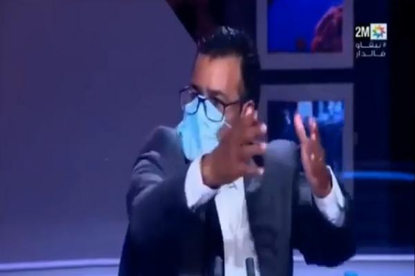 رد قوي على مومو بعد السخرية من أستاذة الفرنسية