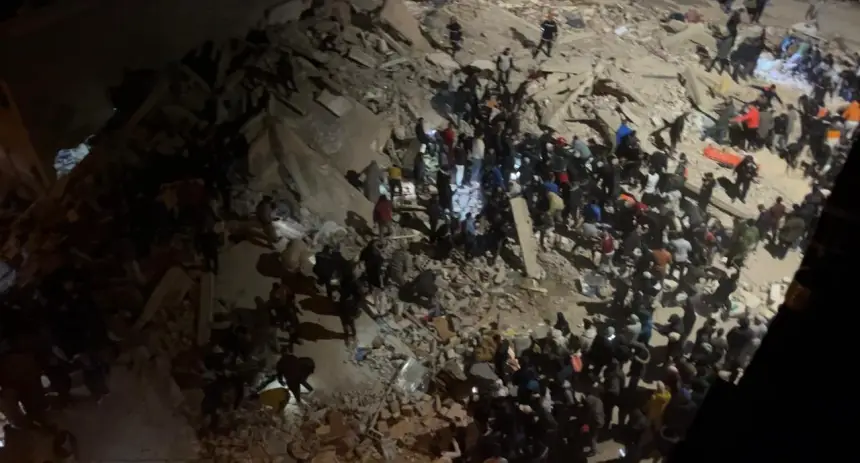 فاس..انهيار منزلين بحي المستقبل وأنباء عن ضحايا