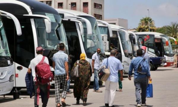 ارتفاعُ أسعارِ المحروقاتِ يَدفع مِهنييِّ قطاعاتِ النقلِ بالمغربِ إلى خوضِ إضرابٍ وطنيٍّ لـ72 ساعةً