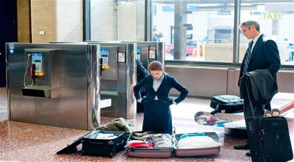  10 أخطاء شائعة يرتكبها معظم المسافرين (لايف هاك) 