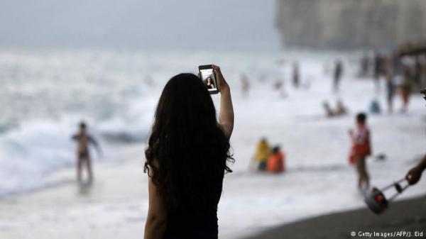 تبعات الهوس بتجميل صور السيلفي