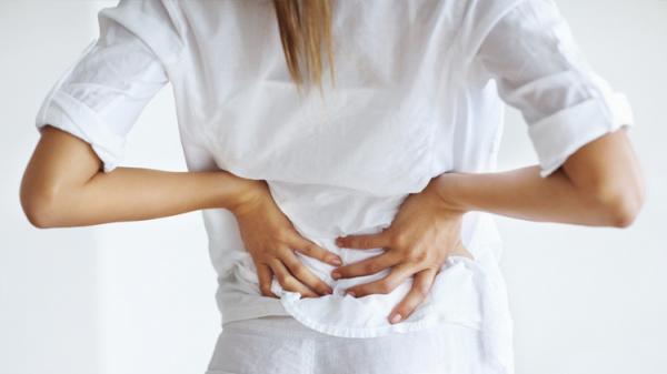 كيف أتخلص من انحناء الظهر؟