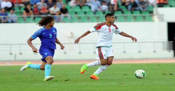 بوفال يغادر معسكر المنتخب المغربي ورونار يستدعي الناهيري وفوزير