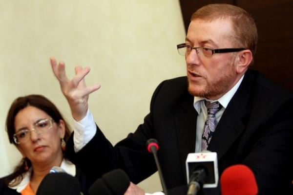 السيد بوليف: تسجيل 4 آلاف مخالفة في إطار عمليات مراقبة أسعار المواد الغذائية خلال 2012