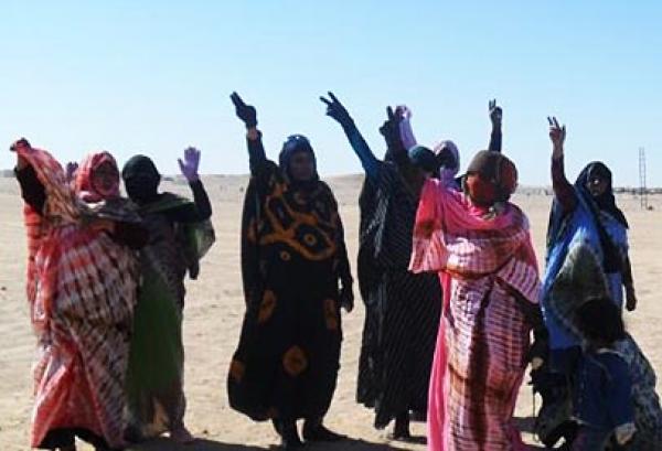 هل بدأت ثورة الصحراويين ضد "البوليساريو"؟