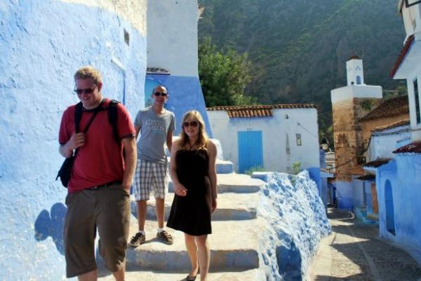 لماذا لم ينتعش قطاع السياحة بالمغرب رغم الأزمات التي تمر بها الدول المنافسة له ؟