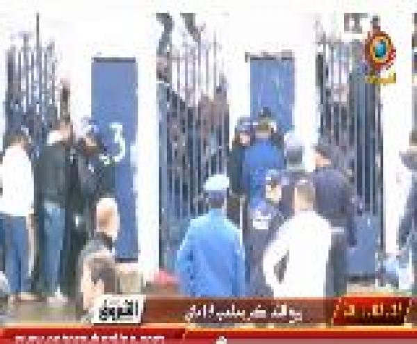اشتباكات بين الأمن الجزائري و انصار الخضر 