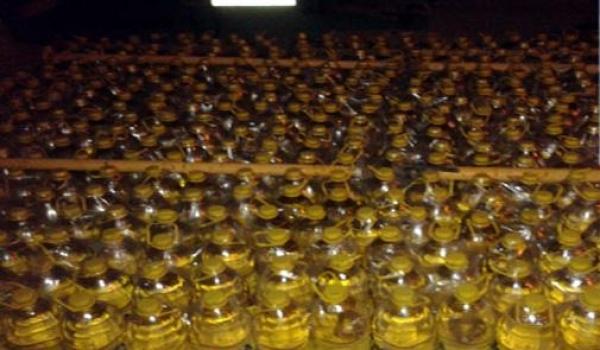 وزير التجارة يعترف بارتفاع وتيرة تهريب زيوت المائدة من الجزائر نحو المغرب