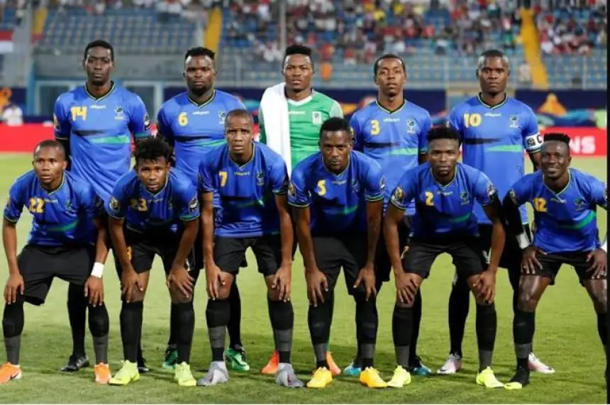 منتخب إفريقي يعلن إقالة مدربه قبل أسابيع من انطلاق مباريات "كان" المغرب ويكلف مدربا رفضه فريق مغربي