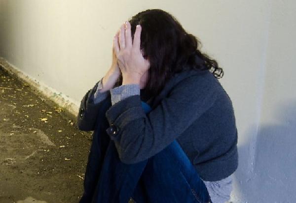 مغربية تدعي تعرضها للإغتصاب  حتى لا يتم طردها إلى المغرب