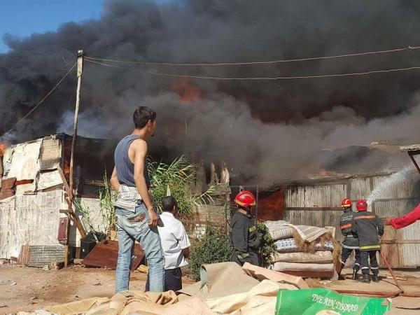 السيطرة على حريق سوق "الكلب" و هذه حصيلة الخسائر