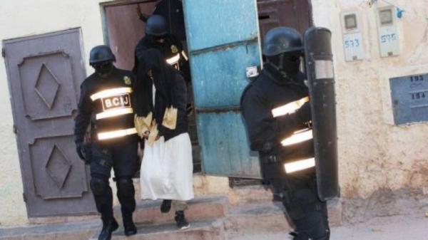 حصري... "البسيج" يعتقل ثلاثة شبان مشتبه في انتمائهم ل"داعش"