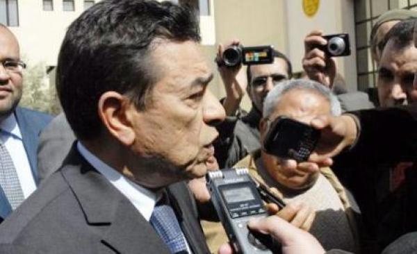 الوفا يضبط أساتذة تابعين للتعليم العمومي "متلبسين" بالتدريس بمؤسسة خصوصية بالبيضاء