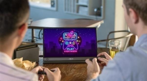 "أسوس" تطلق شاشة محمولة لعشاق الألعاب
