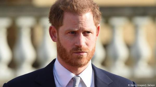 الأمير هاري تخلى عن الحياة الملكية خوفا على "صحته النفسية"