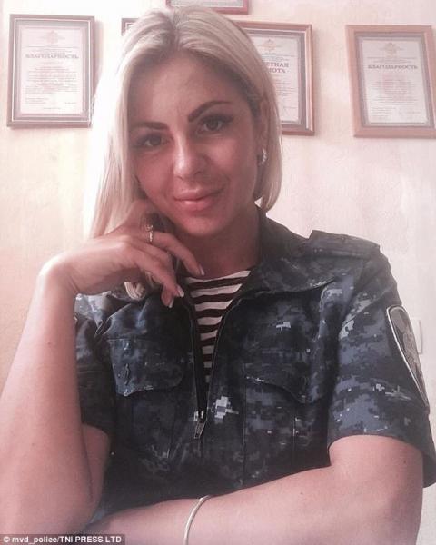 بالصور.. شرطيات روسيا ملكات جمال عبر إنستجرام