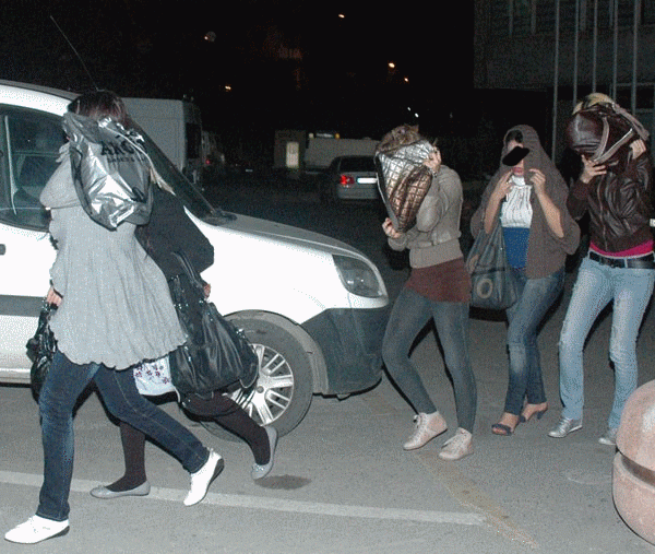 تفاصيل مثيرة حول الاطاحة بشبكة للجنس الجماعي بالدار البيضاء تتزعمها امرأة