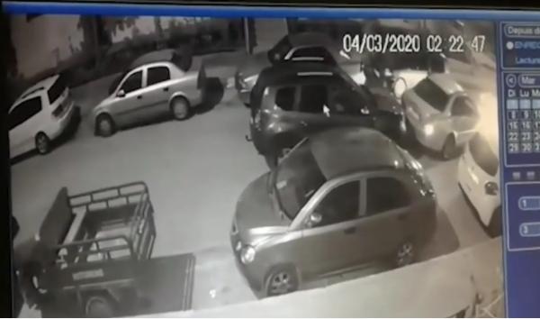 محاولة سرقة سيارة بطنجة و حارس أمن يتصدى للصوص