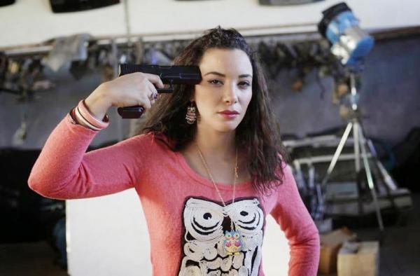 أبيضار تعترف بمعانتها وابنتها جراء دورها في فيلم نبيل عيوش الإباحي