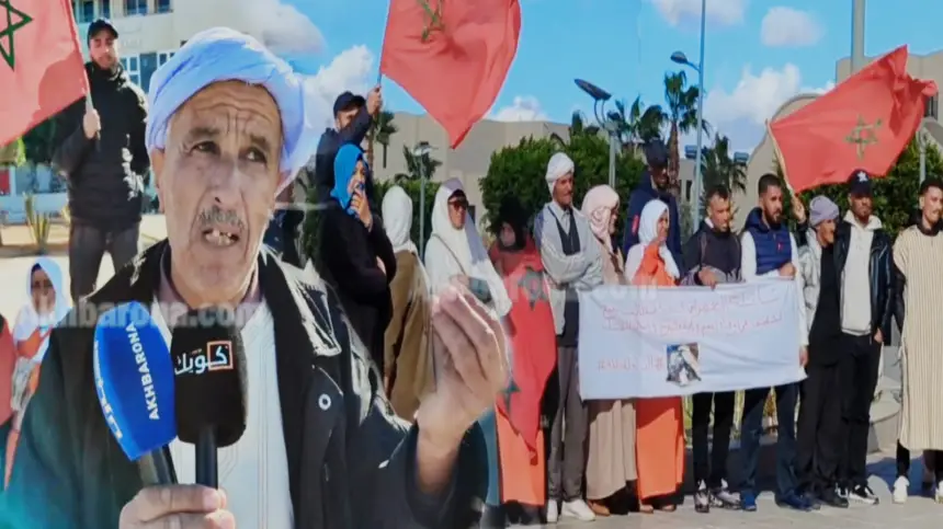 وجدة.. عائلة ضـحية جــريمة قتل تعتصم أمام محمكمة الاستئناف للمطالبة بإنصاف ابنها المغدور