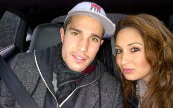 فان بيرسي وزوجته المغربية بشرى