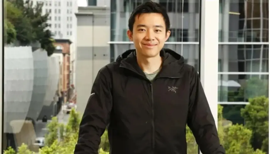 إمبراطورية "ديكاغون".. كيف حوّل جيسي تشانغ "كلمتين" إلى مليارات قبل الثلاثين؟