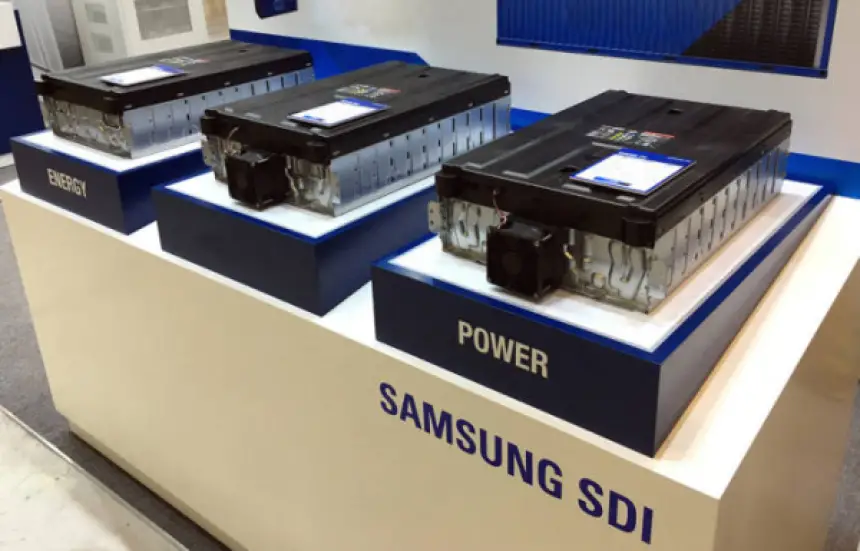 سامسونغ تطور أول بطارية صلبة مرنة مخصصة للروبوتات والذكاء الاصطناعي