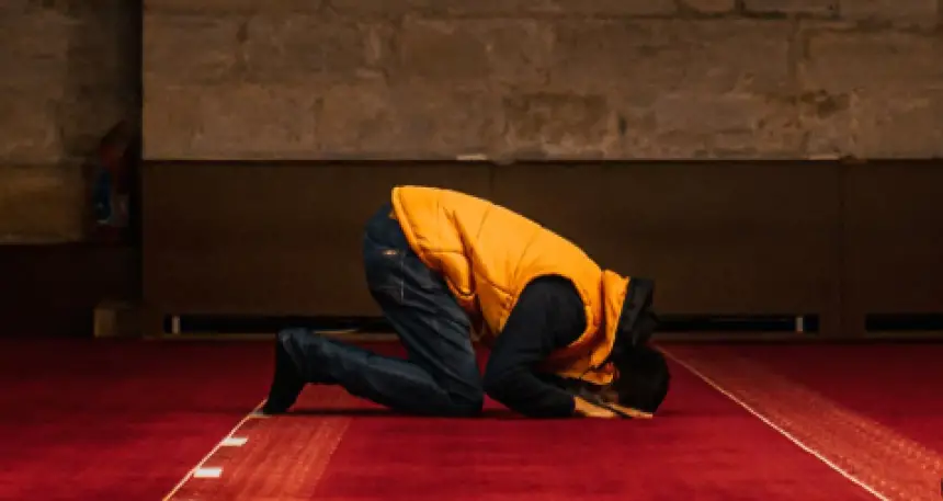 كيف تكون الصلاة قرة عينك