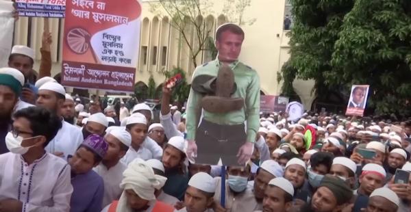 بنغلادش: مظاهرات حاشدة ضد فرنسا ودعوات لمقاطعة بضائعها