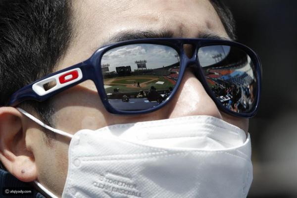 الفارق كبير ومذهل.. دراسة تقارن بين عدد إصابات فيروس "كورونا" لدى من يرتدون النظارات والآخرين