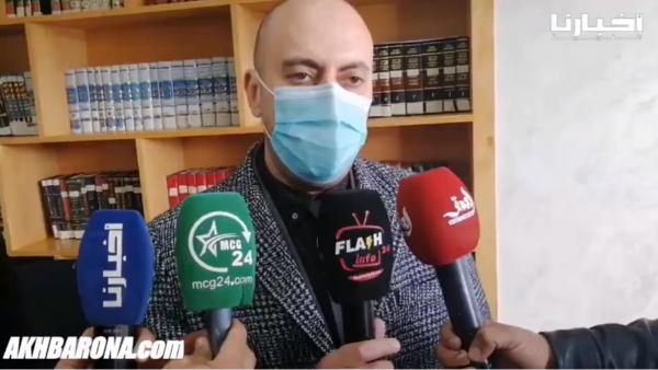 فيدرالية جمعيات المحامين الشباب بالمغرب تكرم النقيب مولاي سليمان العمراني بمراكش