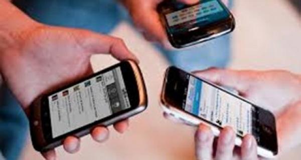 «جارتنر»: 50 % من مستخدمين الهواتف الذكية يعتمدون على كافة أنشطة الإنترنت بحلول 2018