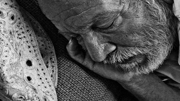 كلمات حرص على ترديدها الرسول صلى الله عليه وسلم قبل نومه