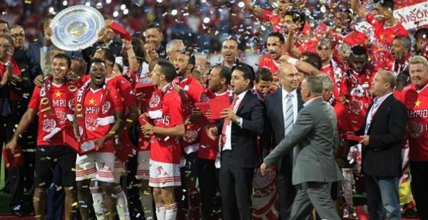 الوداد يستثني 5 لاعبين من مكافآت لقب البطولة !