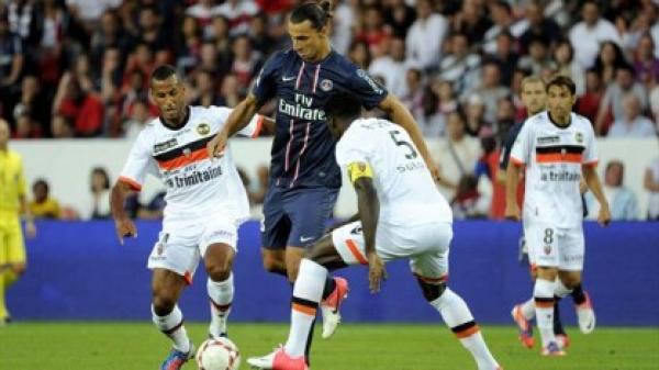 إبراهيموفيتش يسجل هدفين ويقود سان جيرمان لصدارة مؤقتة للدوري الفرنسي