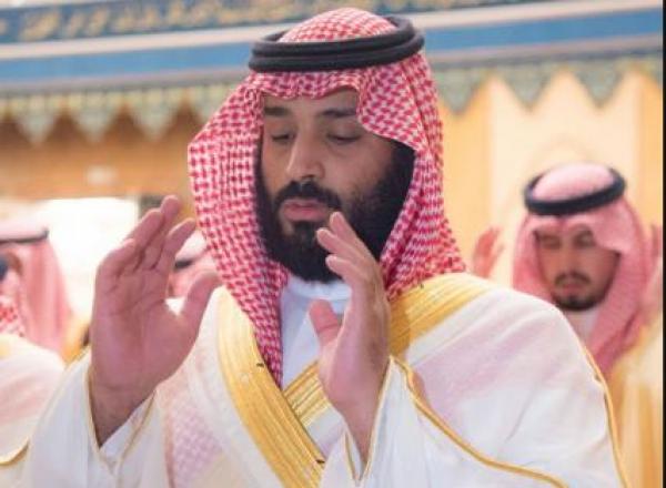 حسم قرار تأخير وقت "صلاة العشاء" في السعودية