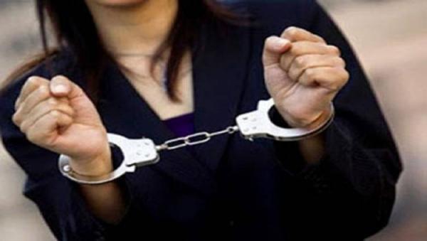 شرطة فاس تحقق مع مستخدمة بمصلحة بطاقات الركوب بالحافلات لخيانتها الأمانة