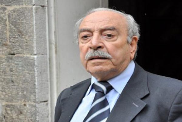 وفاة الفنان السوري عمر حجو 