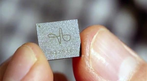 غوغل تكشف عن مشروع شريحة للتحكم بالأجهزة عبر حركات اليد عن بعد