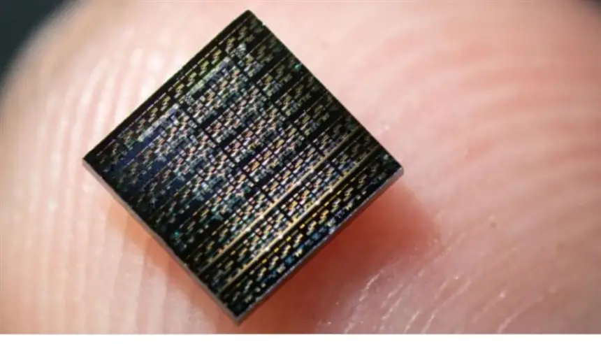 خلايا عصبية اصطناعية تُعيد رسم حدود الذكاء الاصطناعي وتشبه عمل الدماغ البشري